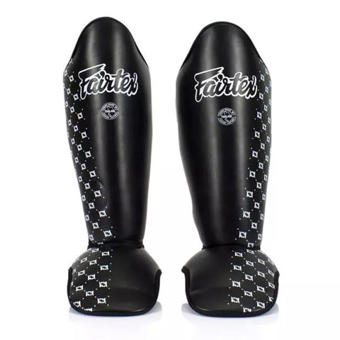 Fairtex SP5 Ben- och Vristskydd Thai Svart
